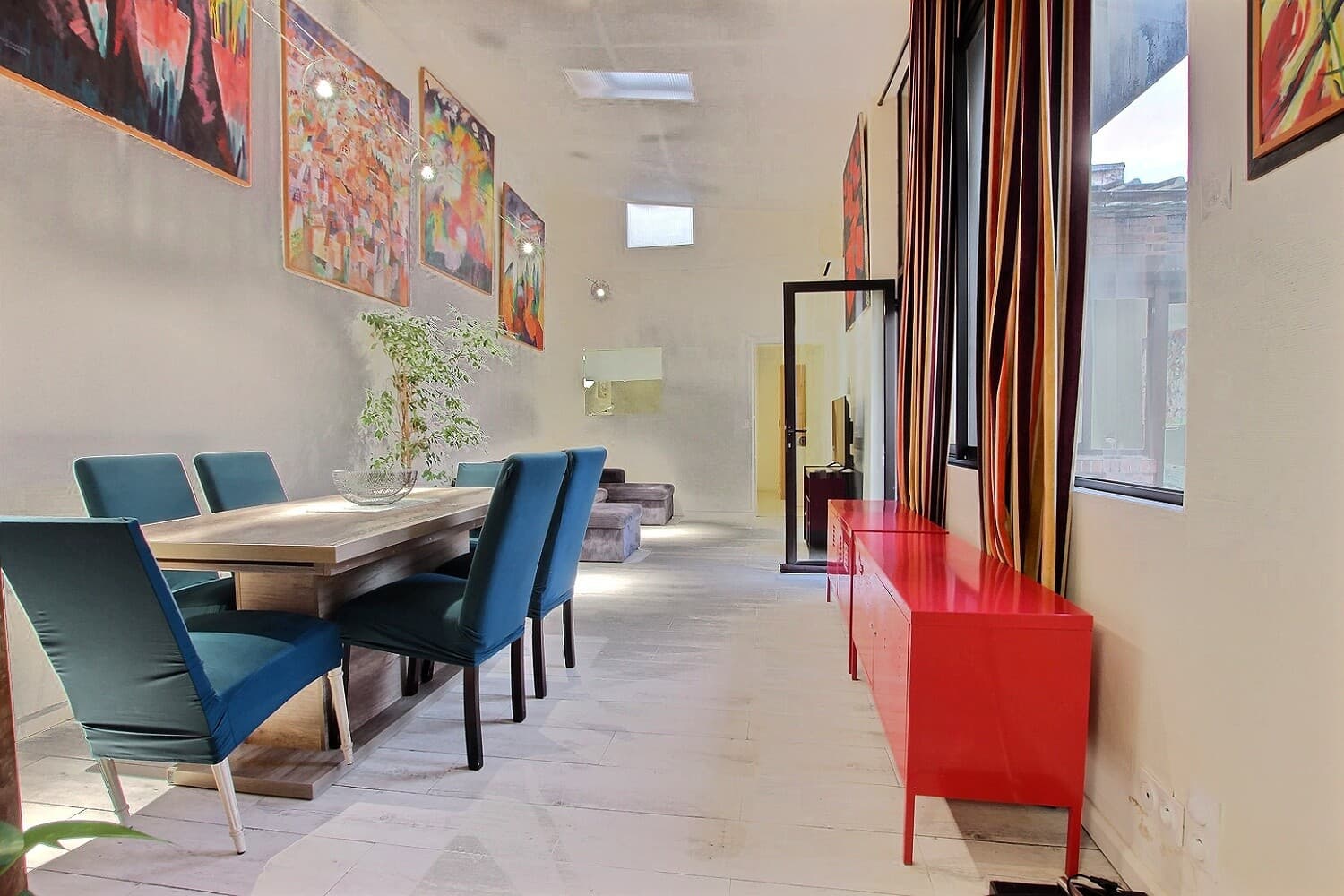 Maison-loft de 302 m² — trois entrées indépendantes — photo 2