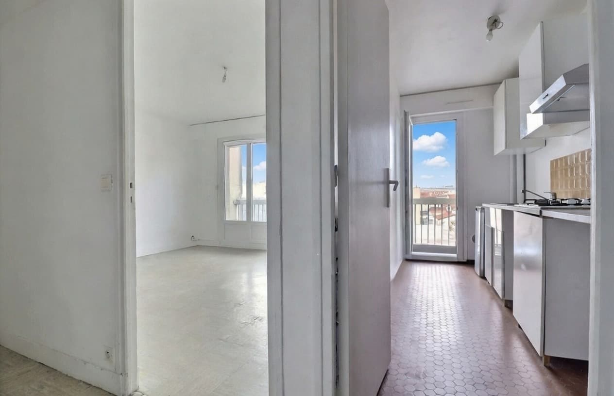 Studio de 30 m² avec balcon — Pantin — photo 6