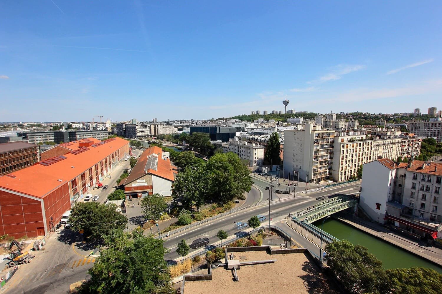 3 pièces de 75 m² — Canal de l'Ourcq, Pantin