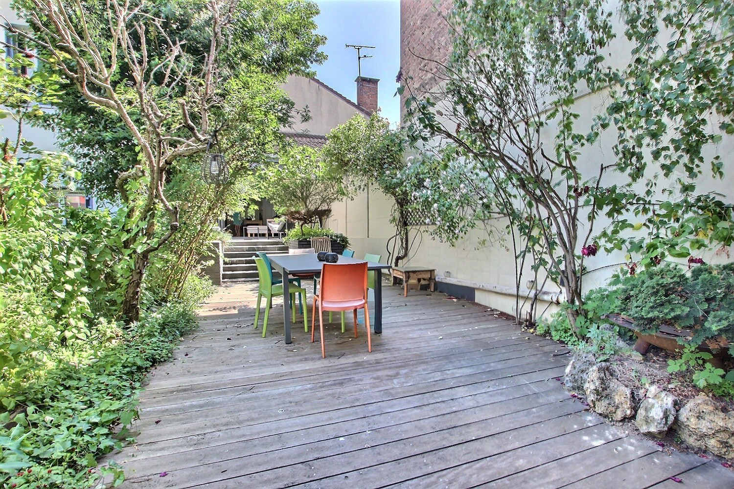 Maison 9 pièces 168 m² · à Pantin · 168 m² · 994 000 €